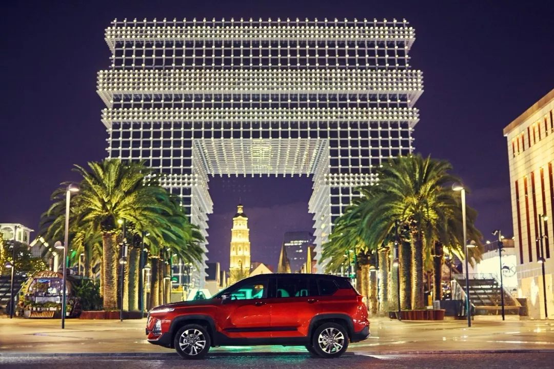 In-Vehicle Intelligent Connectivity: Essential Skills for New Cars