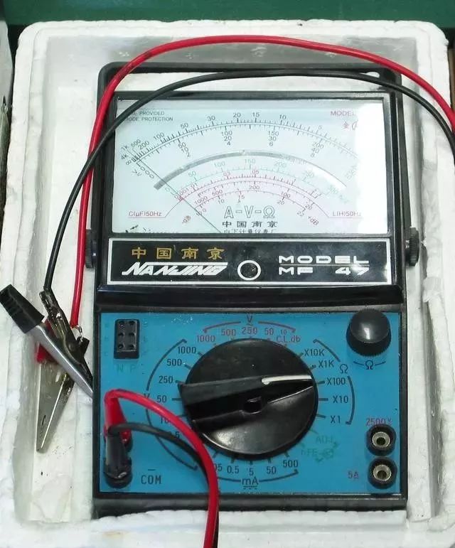 Essential Mnemonics for Electricians Using Multimeters
