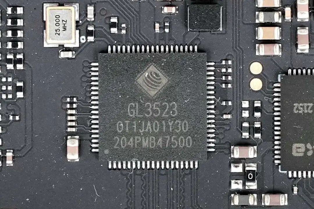 Disassembly Report: Radxa Rock 5 ITX AI All-in-One Motherboard