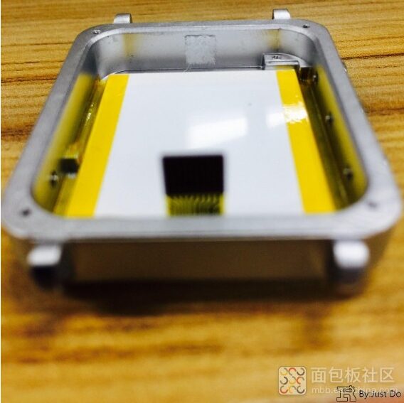 Disassembling an Old Smartwatch with a Self-Destruct Switch?