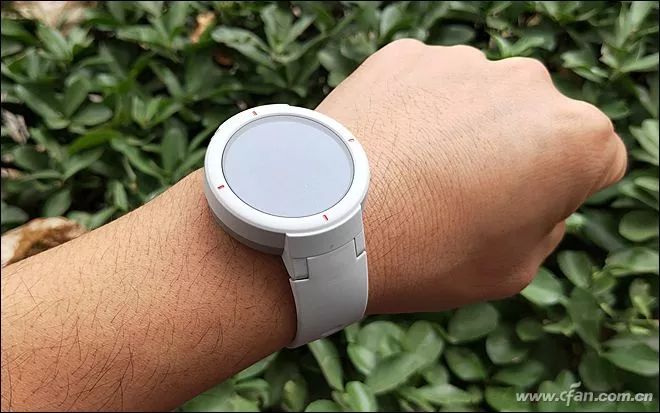 Amazfit Smartwatch Review: Features and Performance
