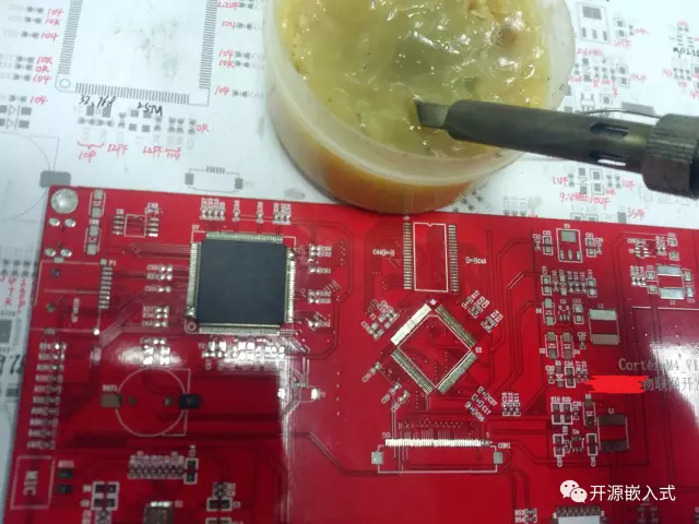 Tech Tips for Manual Soldering of PCB Components