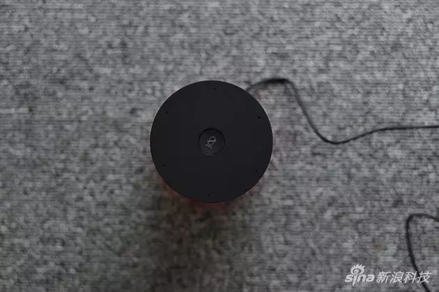 Tmall Genie Smart Speaker Review: A Home Hub from the Future