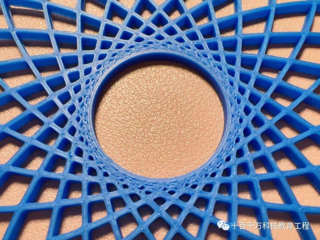 A Beginner's Guide to Home 3D Printing