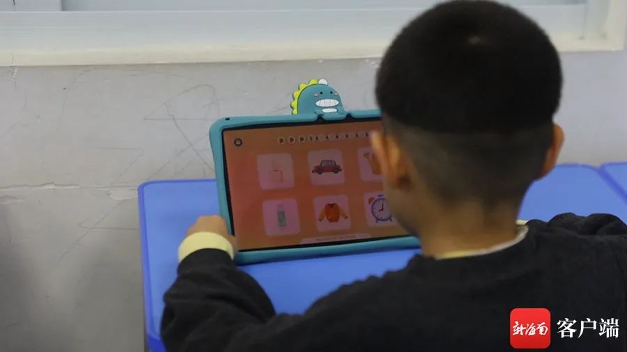 AI Cognitive Robots Empower Autism Rehabilitation