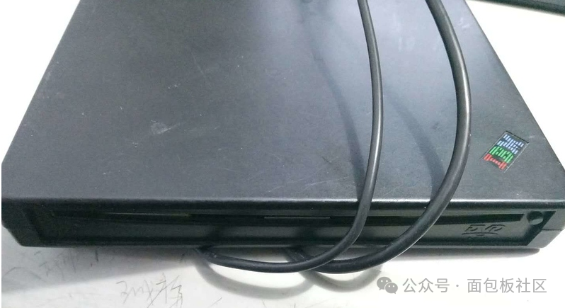 Disassembling the IBM ThinkPad Optical Drive: Some Surprises