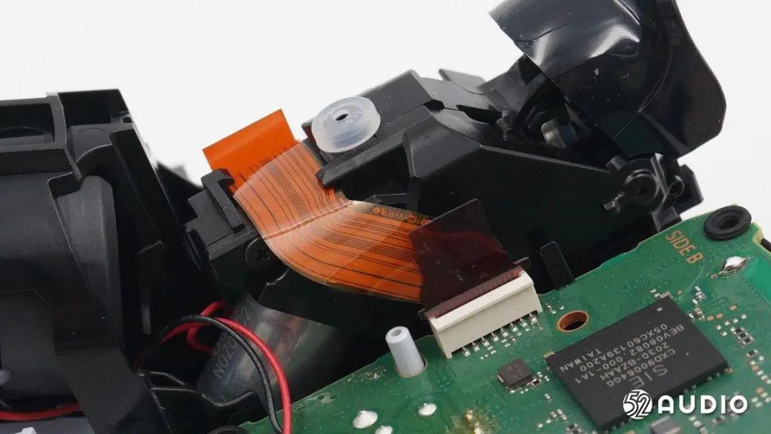 Sony PS5 DualSense Wireless Controller Teardown