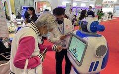 Assistive Technology for Dementia Care: Intelligent Management of Behavioral Symptoms