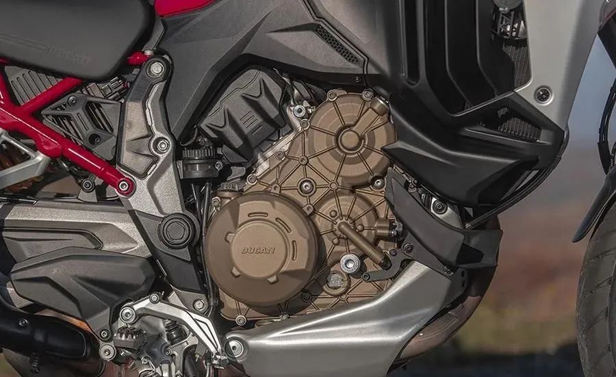 Ducati Multistrada V4S: A Versatile Motorcycle with a Four-in-One Design