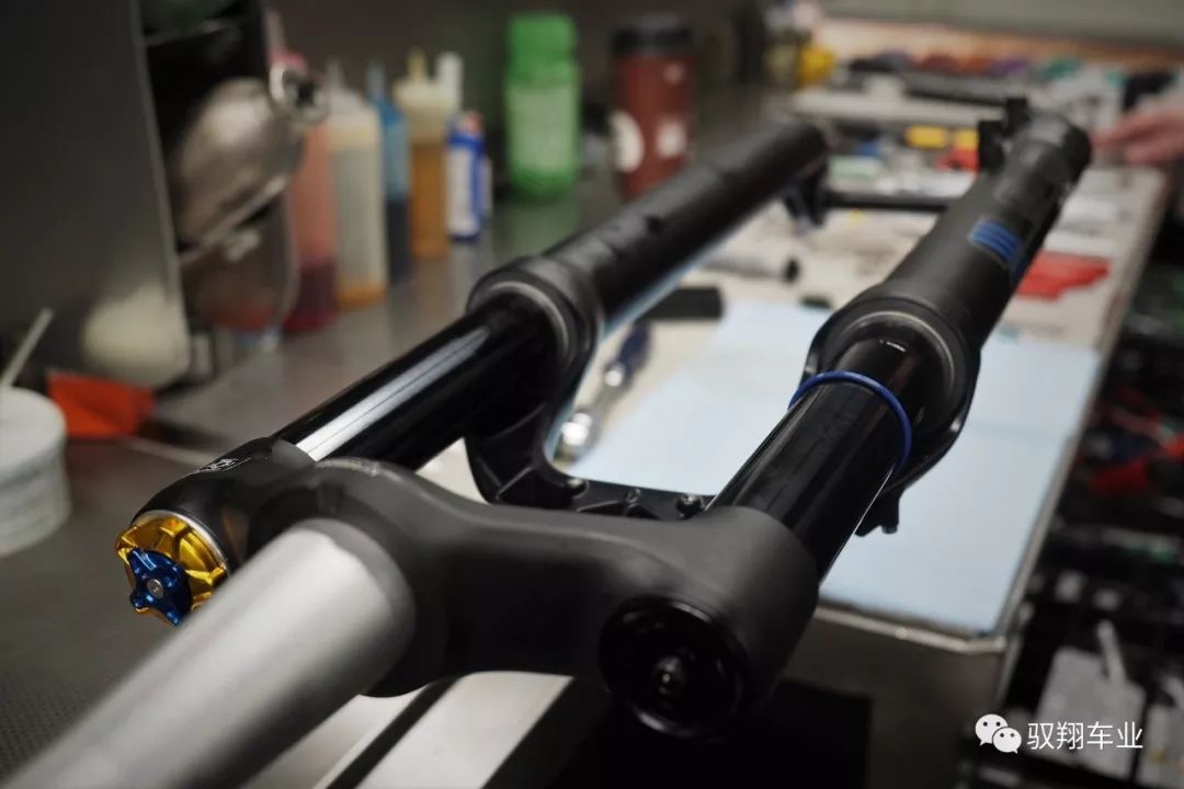 X-Fusion Trace HLR 36MM Disassembly Guide