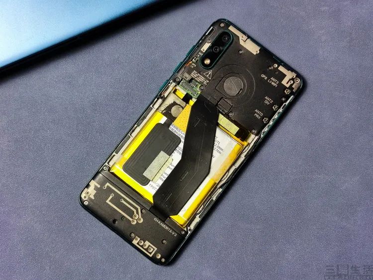 Why Smartwatches Are Difficult to Make? This Engineering Device Reveals the Truth