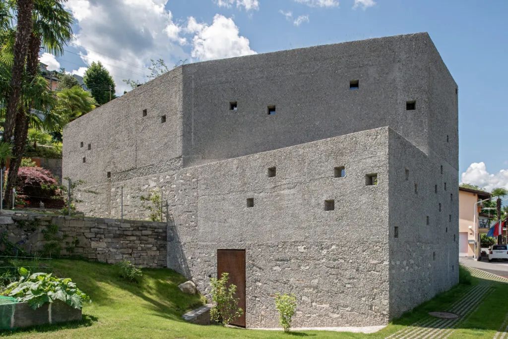 House in San Nazzaro by Wespi de Meuron Romeo