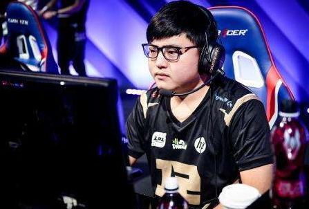 Is the New ADC Version Causing a Collective Unemployment? Players Complain: 'What About Uzi's S8 Championship?'