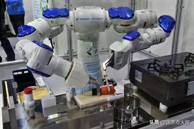 How Do Robots Achieve Control? Understanding the Components of Their Controllers