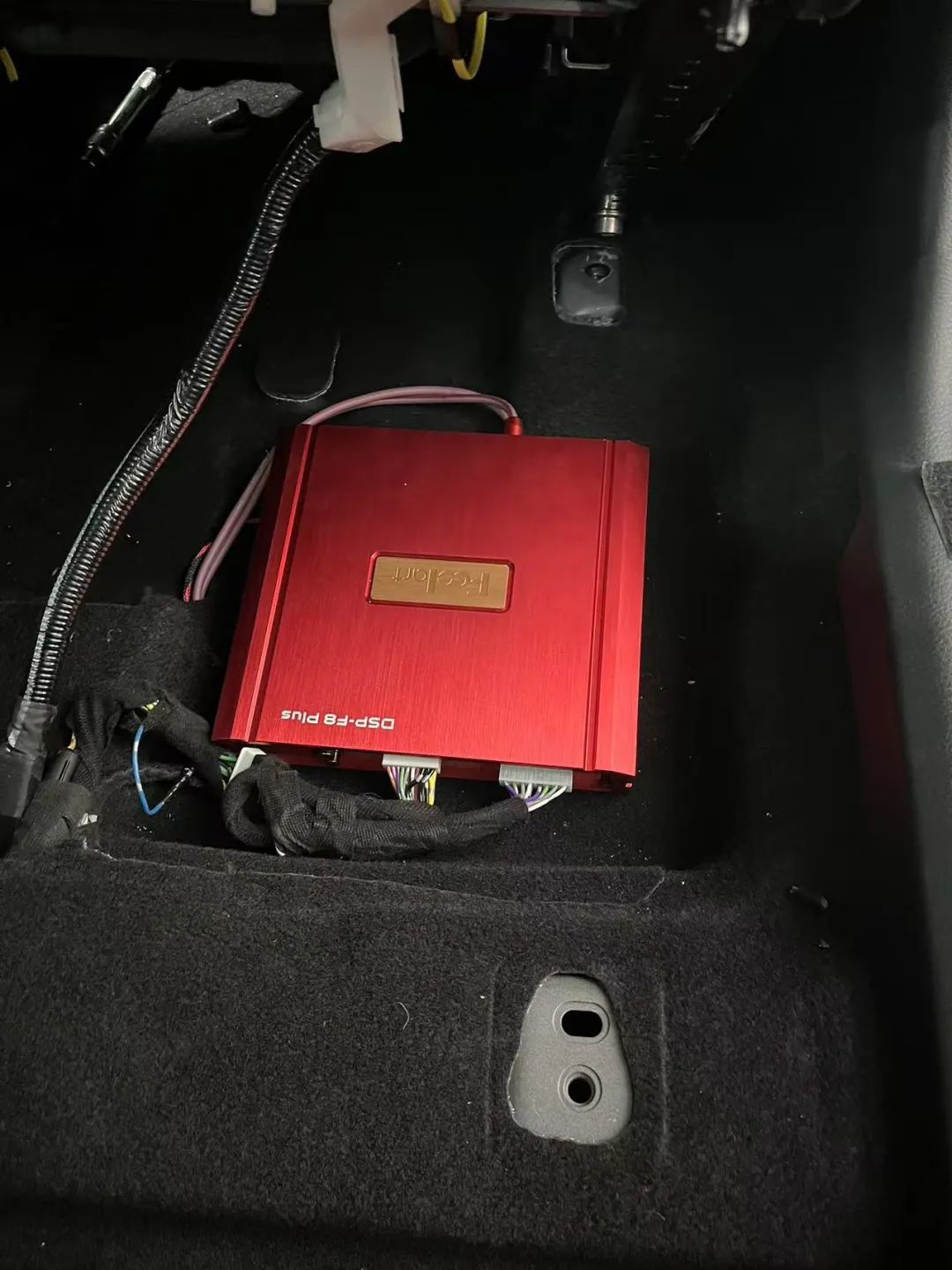 Toyota Camry Audio Upgrade: DSP F8Plus Enhances Sound Quality