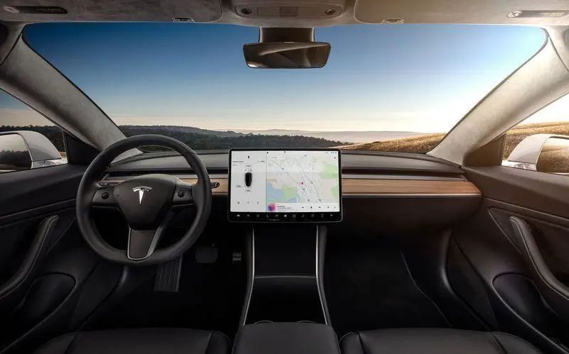 What is In-Car Data Usage? Is Your In-Car Data Sufficient?