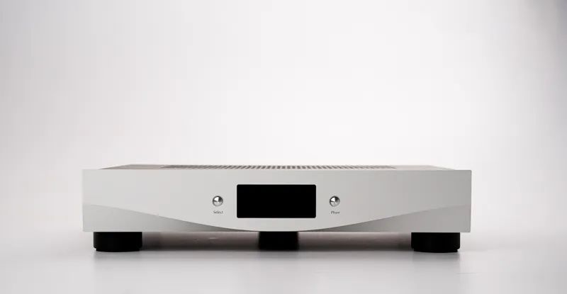 Listening to the Sforzato DSP-05EX: A New Top Choice for Streaming Sources