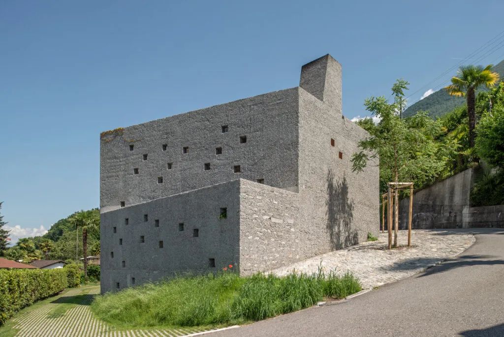 House in San Nazzaro by Wespi de Meuron Romeo