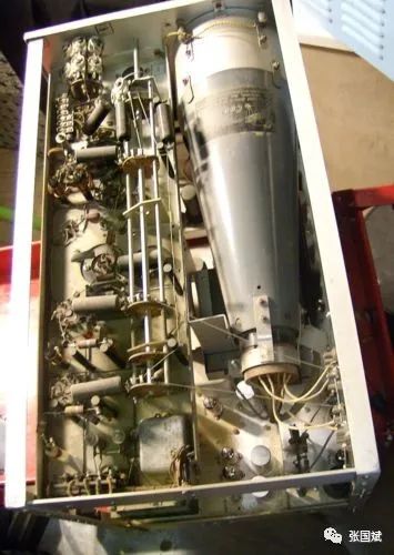 How Oscilloscopes Continue to Innovate? A Secret from Tektronix, 76 Years Old