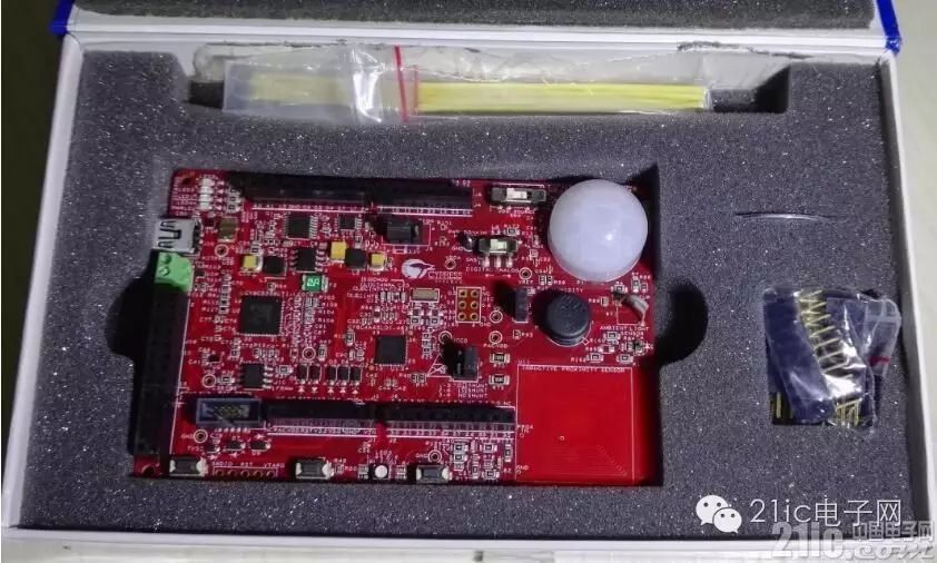 Multi-Sensor Embedded IoT Programmable Analog SoC