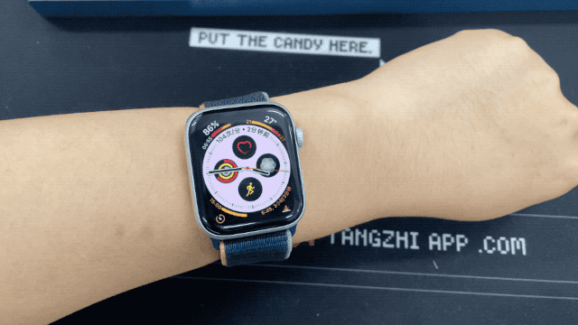 Choosing Between Smartwatches and Fitness Bands: 3000 Yuan or 300 Yuan?