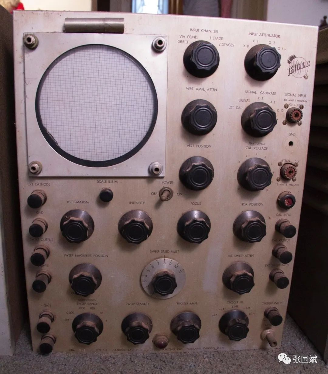 How Oscilloscopes Continue to Innovate? A Secret from Tektronix, 76 Years Old