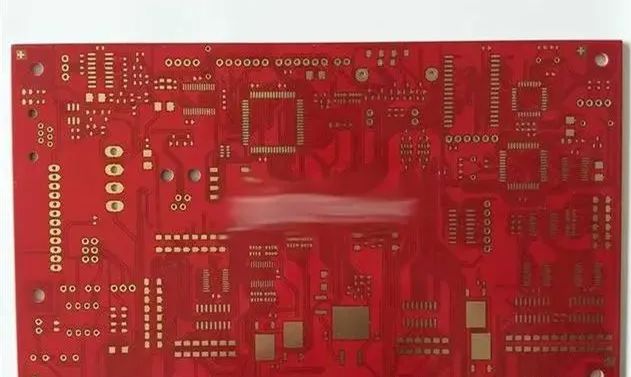 Why Use Gold Plating and Immersion Gold on PCBs? Differences Explained