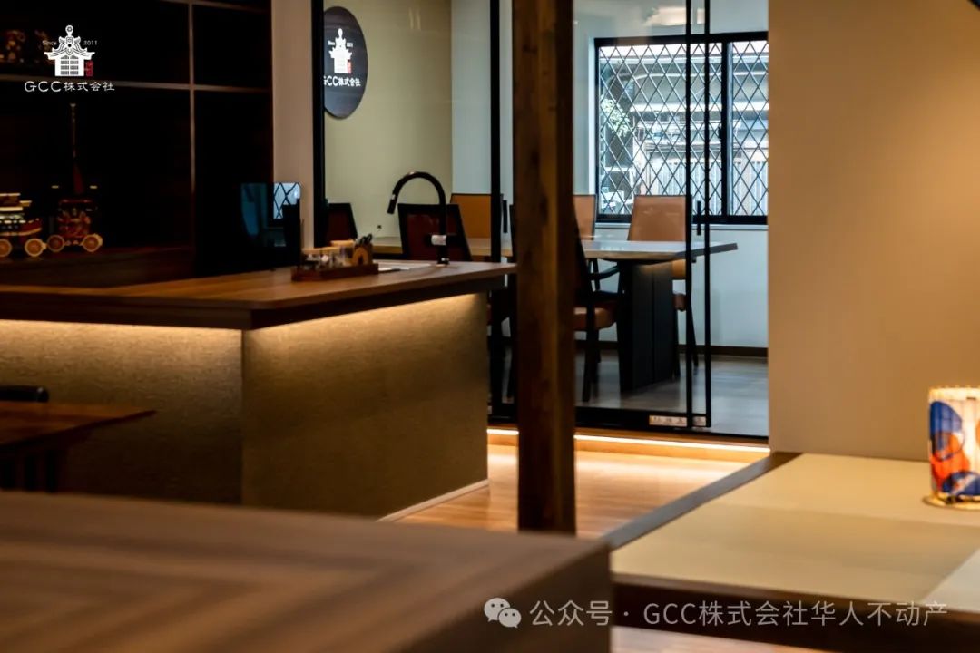 GCC Corporation's Machiya-Style Café Office Comprehensive Showcase