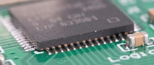 Disassembly of a 17 Yuan Logic Analyzer: Is the Cypress Chip More Expensive than the Whole Unit?
