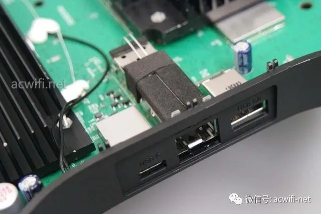 TP-LINK XDR6060 Teardown: AX6000 Wireless Router