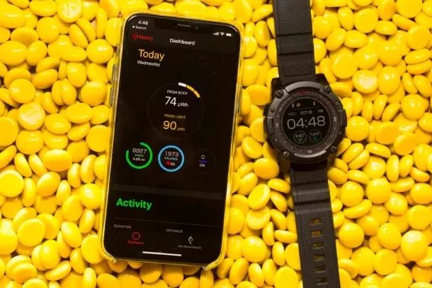 The Smartwatch That Never Needs Charging: It Really Does
