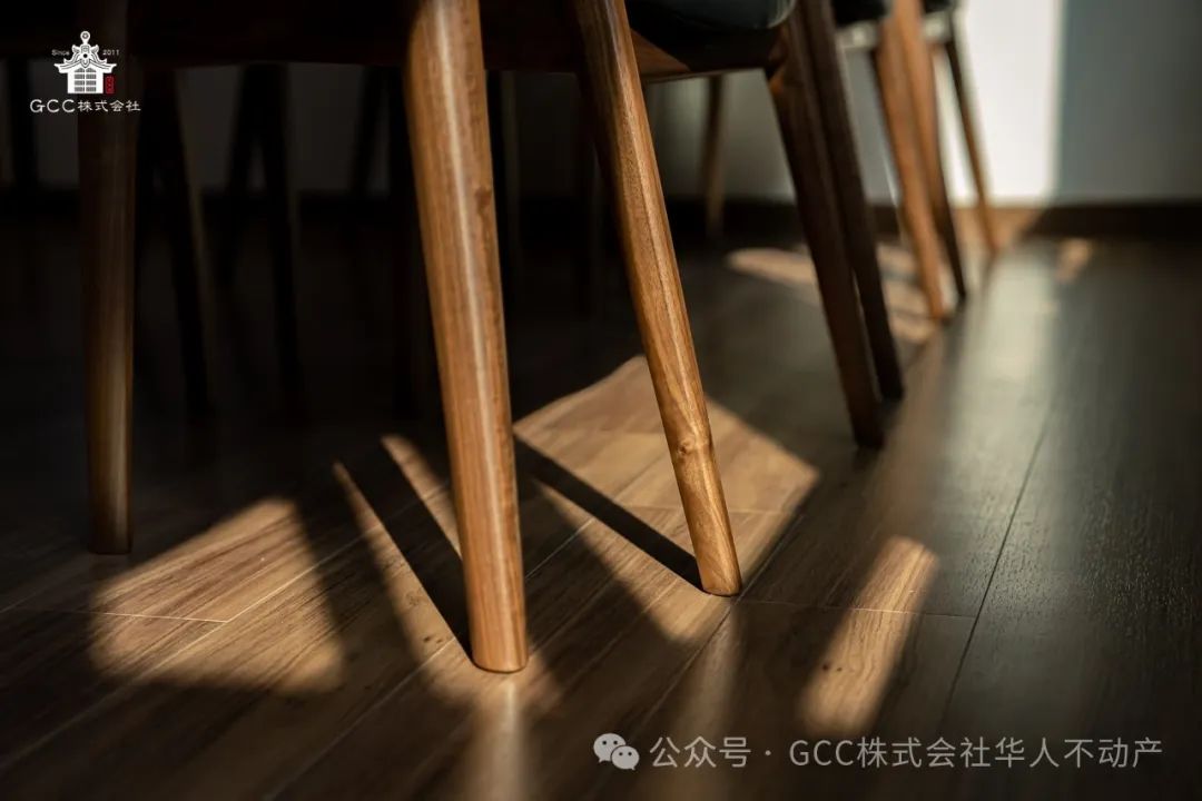 GCC Corporation's Machiya-Style Café Office Comprehensive Showcase