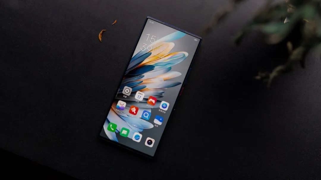 Nubia Z60 Ultra Unboxing Experience: Not Just a "Screen" but Also Painting on Glass?