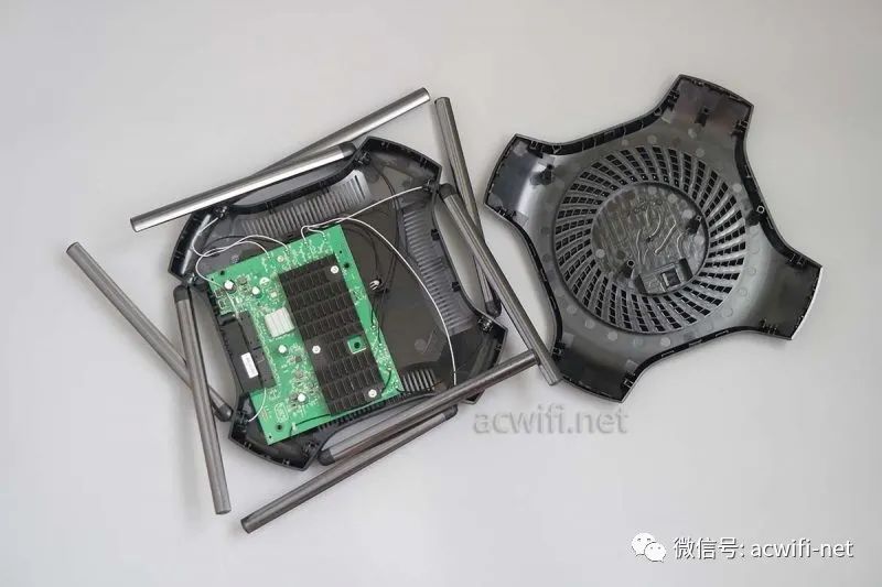 TP-LINK AX3200 XDR3230 Teardown: A Bit Different from My Expectations