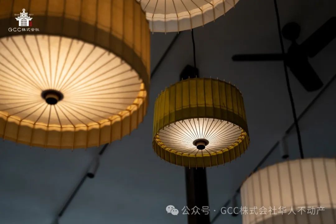 GCC Corporation's Machiya-Style Café Office Comprehensive Showcase