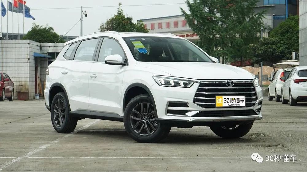 Bluetooth Key + Rotating Large Screen: Which Distinctive SUV in the 100,000 Yuan Range is Worth It?