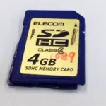 Japanese Netizen Disassembles SD Card: Instant Shock..