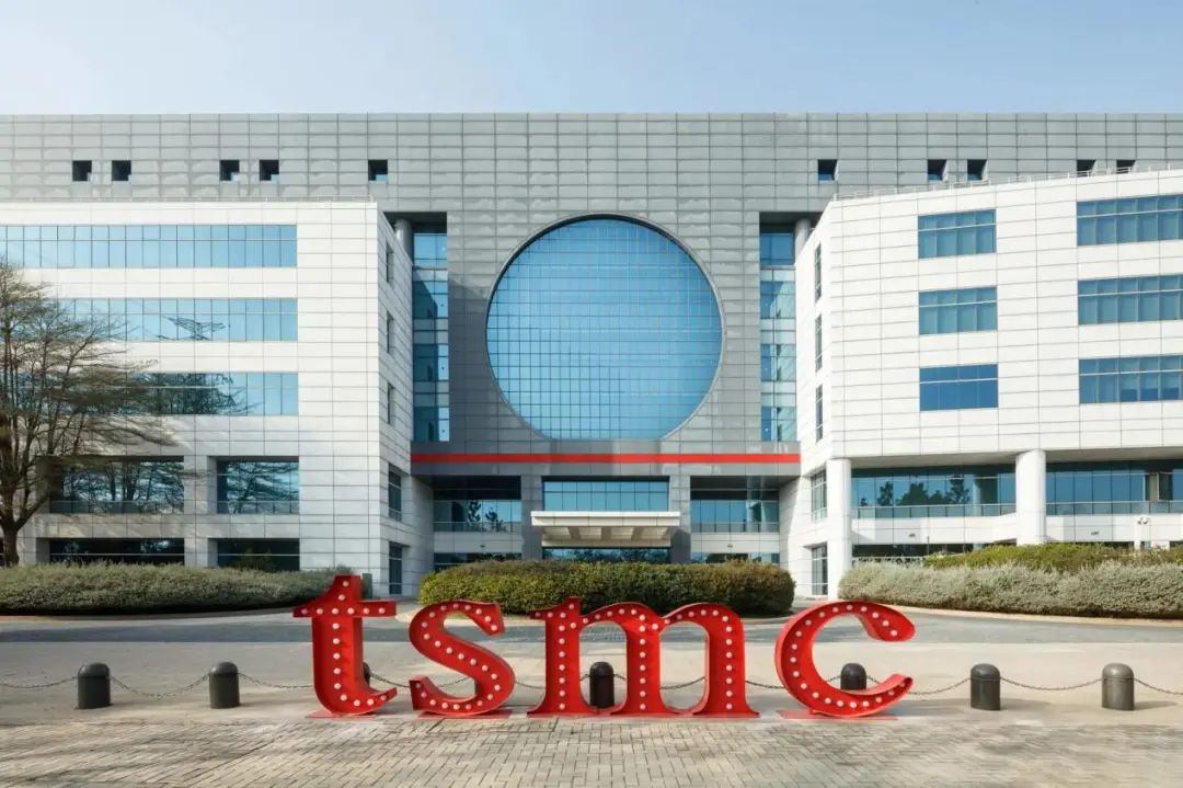The World's First 3nm Chip is Here! Not TSMC, Sparking a Stir in the Tech Community - How Difficult is High-End Semiconductor Chip Production?