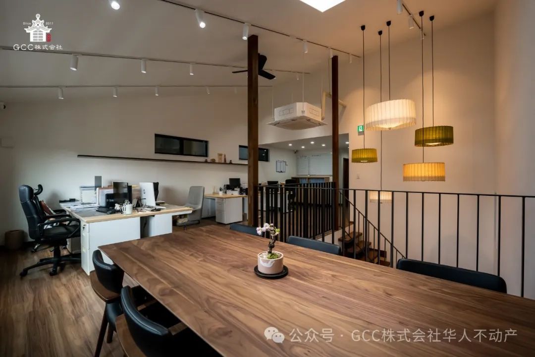 GCC Corporation's Machiya-Style Café Office Comprehensive Showcase