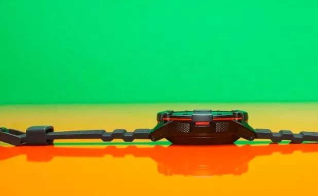 The Smartwatch That Never Needs Charging: It Really Does