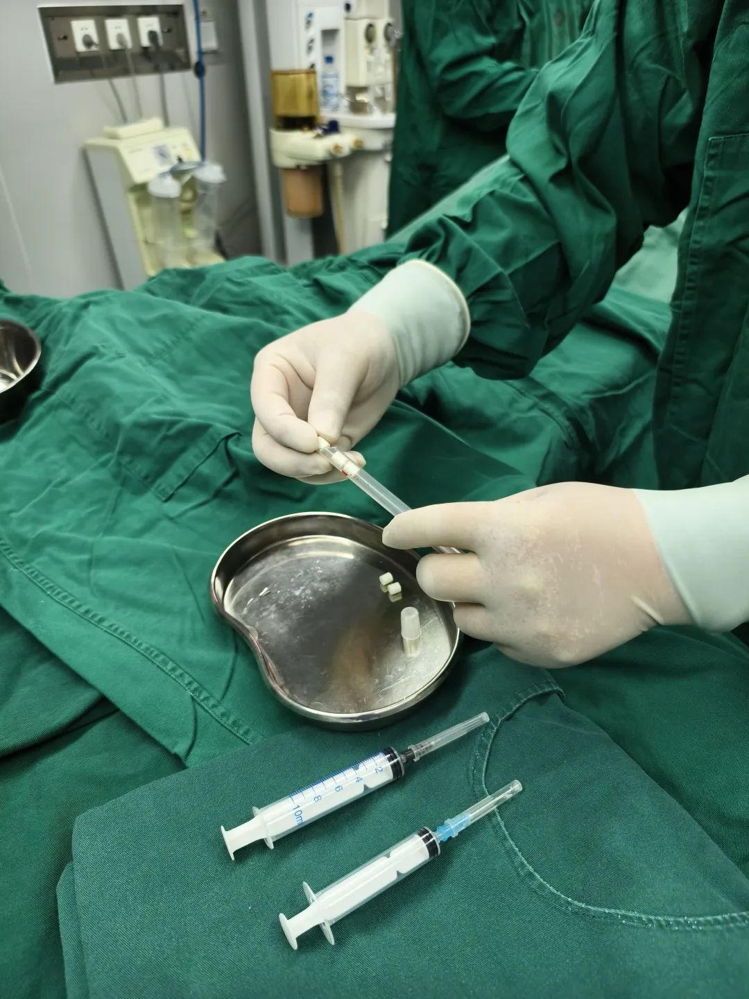 First Case in Anhui! Today, a Fuyang Man Receives Alcoholism 'Chip' Implant, Post-Operative Experience Revealed!