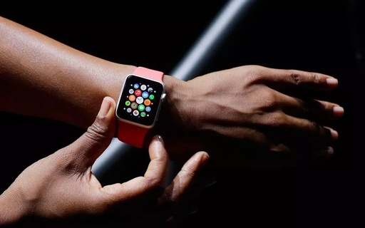 Smartwatch Screen Too Small? With This, You Can Still Play 'Angry Birds'