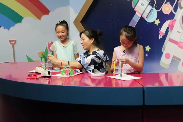 DIY Robots: Making Doodling More Fun