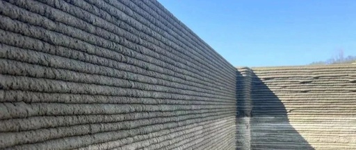 22 Days, 3 Workers: The Topping of a 3D Printed Two-Story Building!