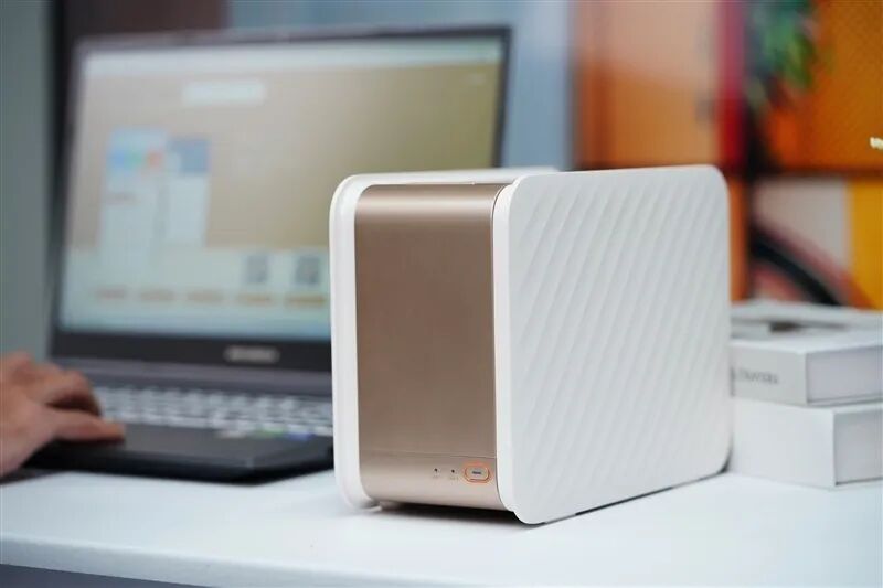 Lenovo Personal Cloud Home Network Storage Server