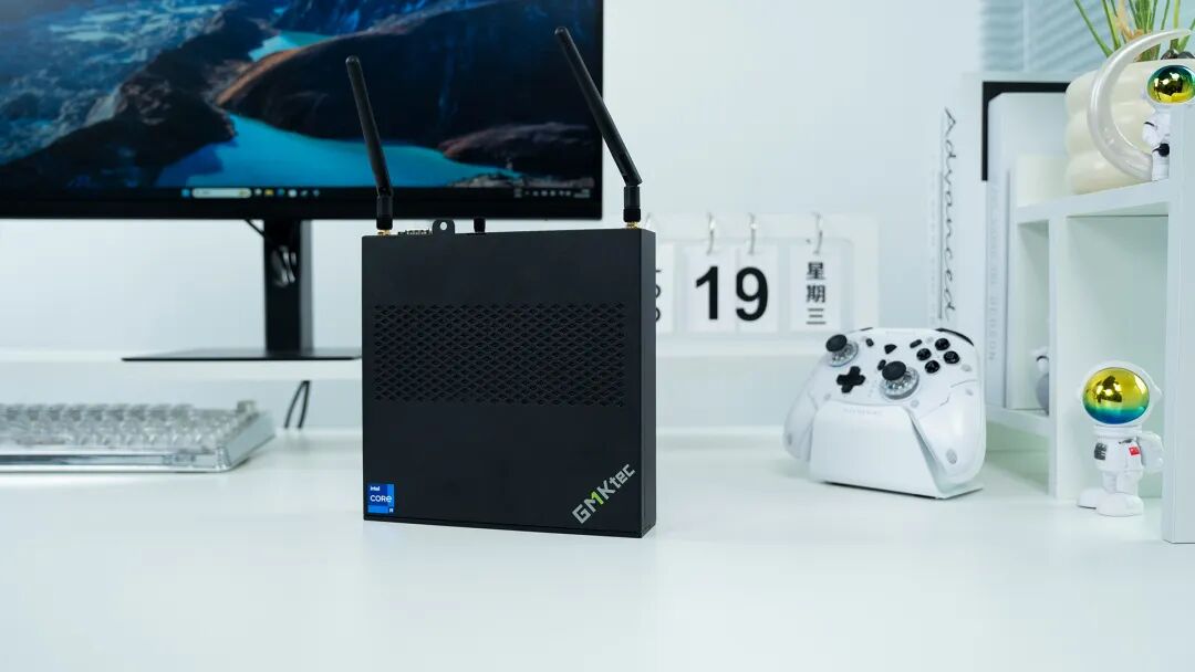 GMKtec K10 Professional Mobile i9 Mini PC: 13900HK, 8 USB-A Ports