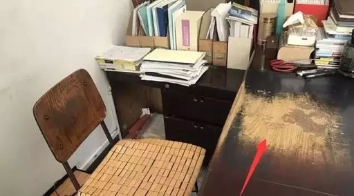 Remember the 78-Year-Old High-Speed Rail "Internet Celebrity" Academician? Recently, His Desk Shocked Us Again...