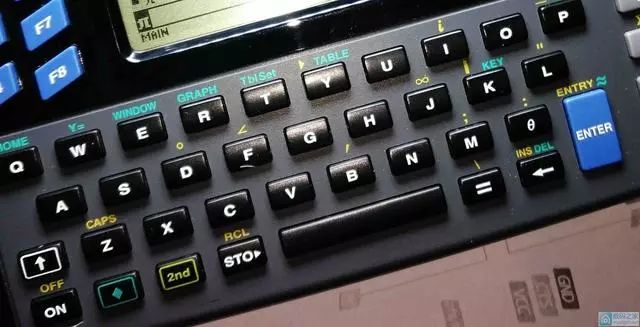 Disassembly of the Vintage Texas Instruments Graphing Calculator: It Can Even Be Overclocked