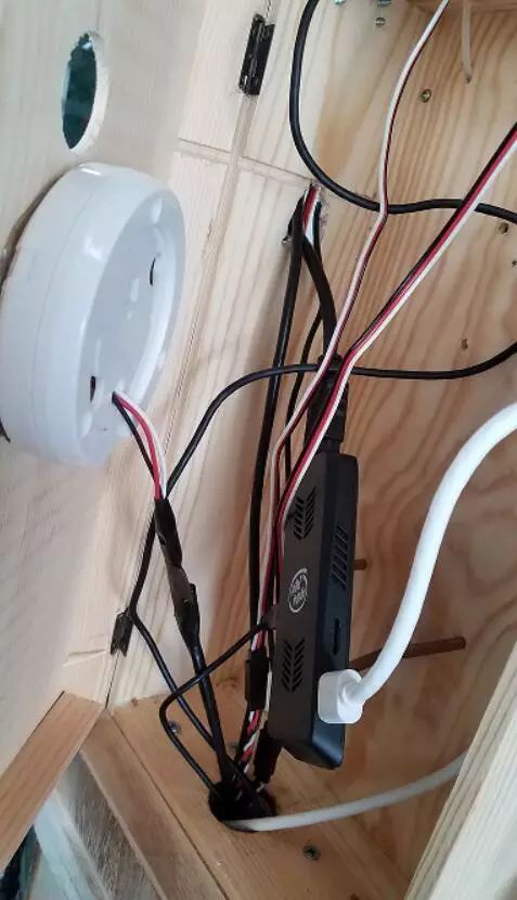 Geek DIY: How to Assemble a Robot