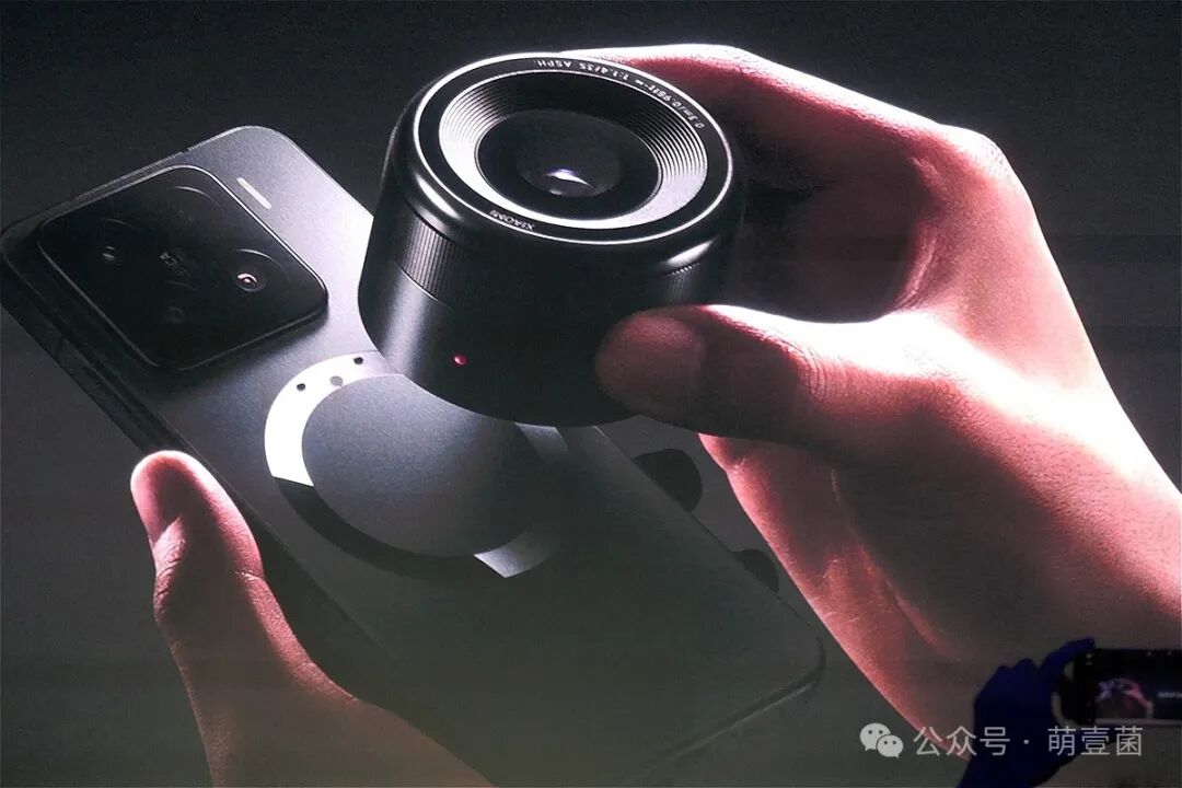 Discussing the 'Modular Revolution' in Smartphone Imaging and Industry Insights from Xiaomi's External Camera